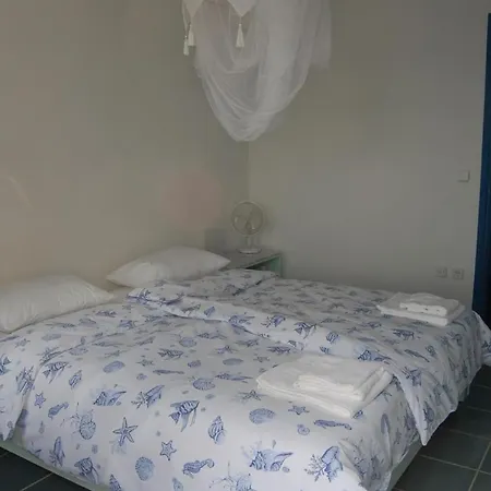 Holiday home Cottage Tiros